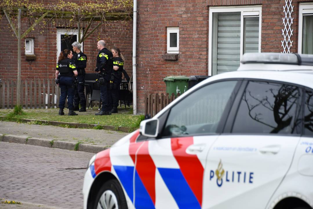 Agenten in kogelwerende vesten naar melding conflict Vlissingen
