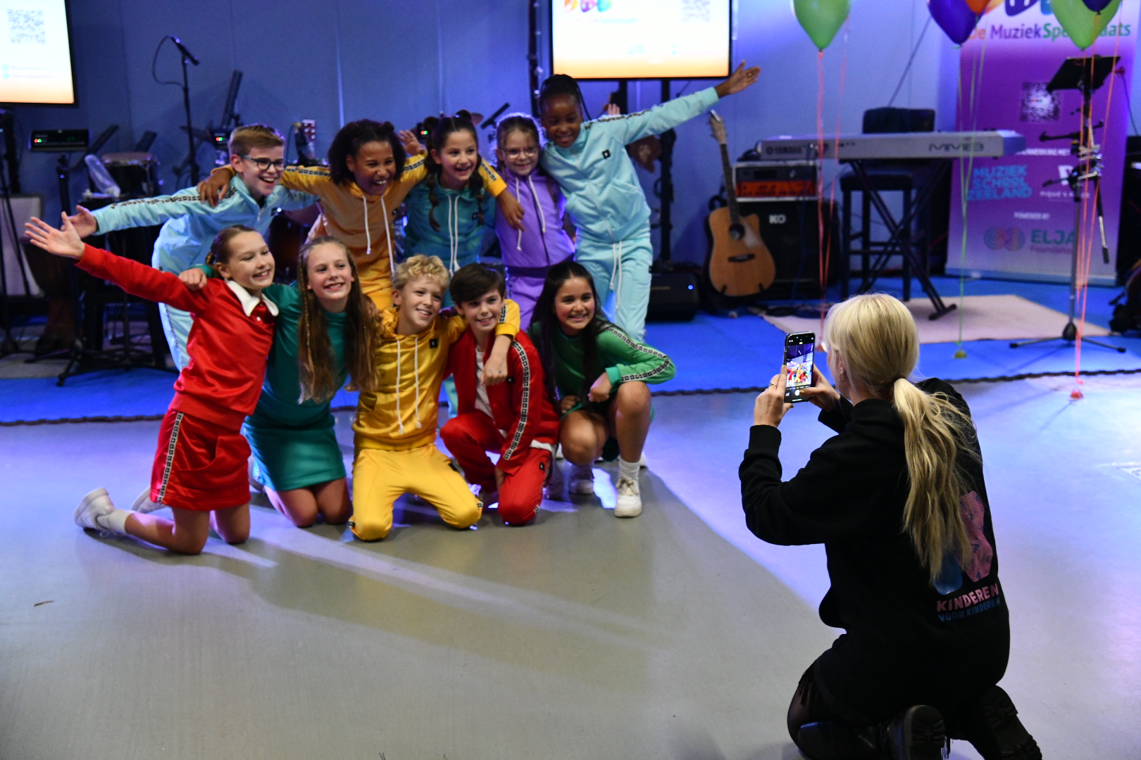 📹 Muziekspeelplaats Vlissingen krijgt bezoek van Kinderen voor Kinderen op openingsdag