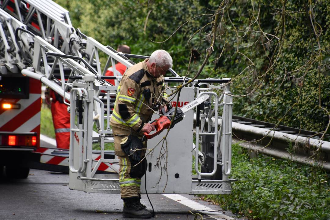 Oprit A58 Oost-Souburg tijdelijk dicht door stormschade