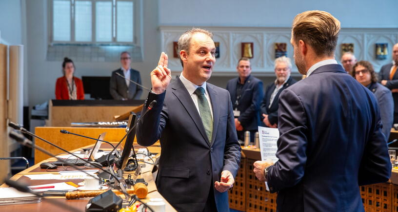 Johan Aalberts officieel beëdigd tot gedeputeerde