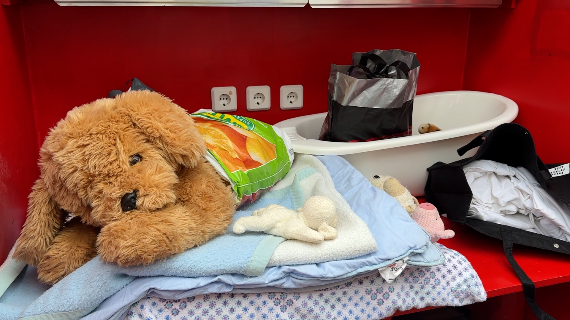 SP Middelburg zamelt babyspullen in voor kinderen in armoede