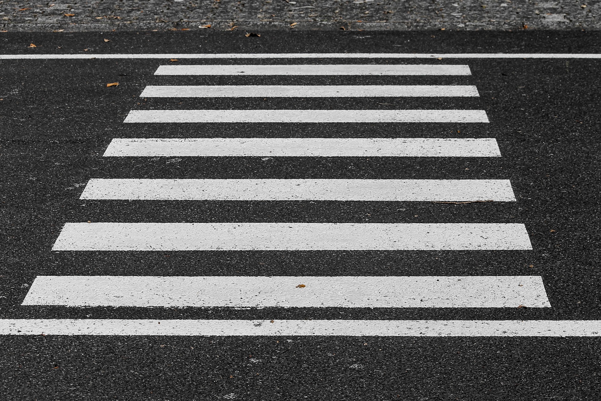 Vrouw in rolstoel aangereden op zebrapad Middelburg en overleden