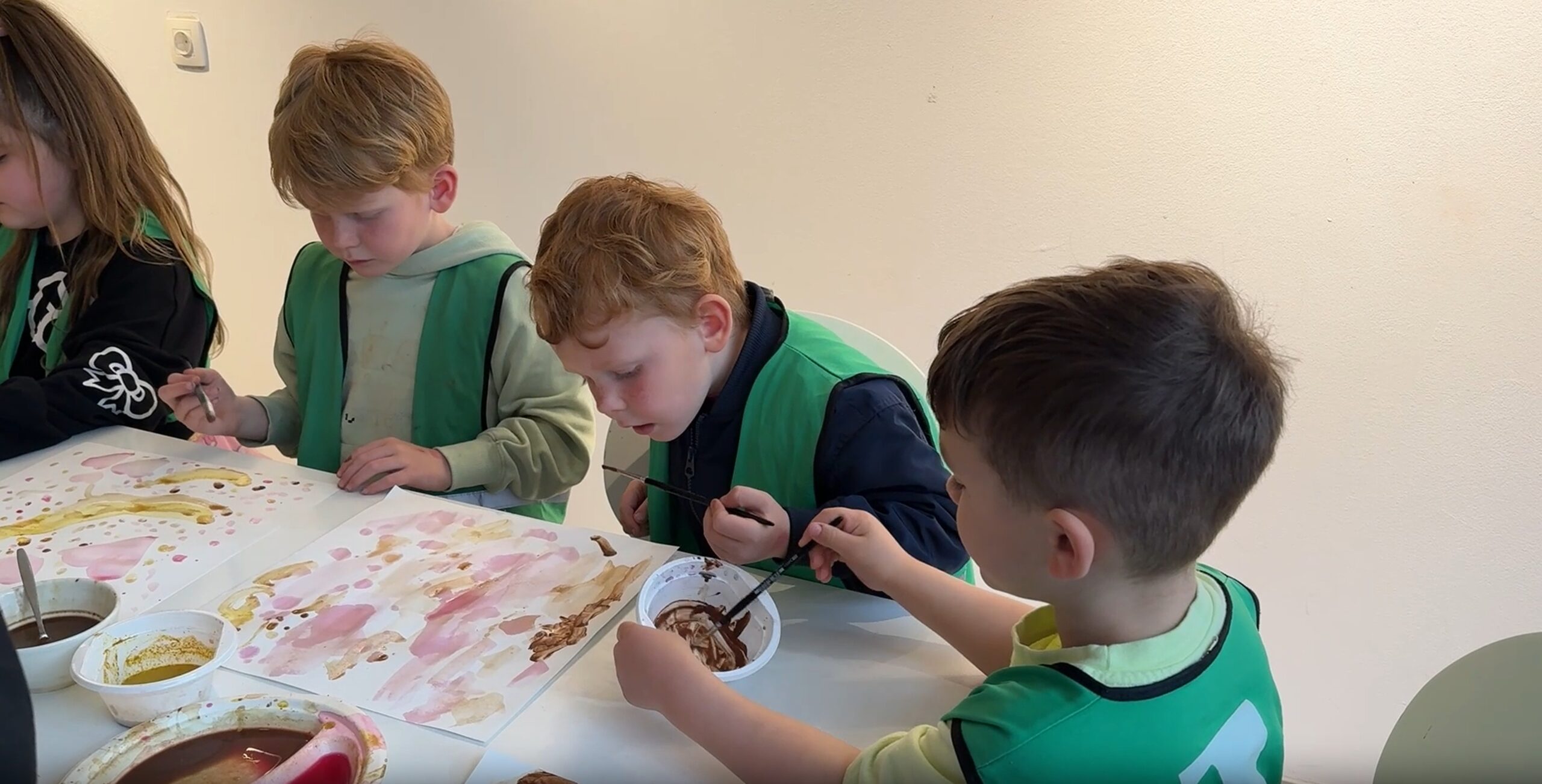 Penselen klaar, schilderen maar!