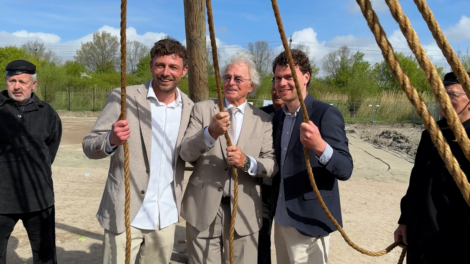 Eerste paal geslagen voor Bakker Bliek