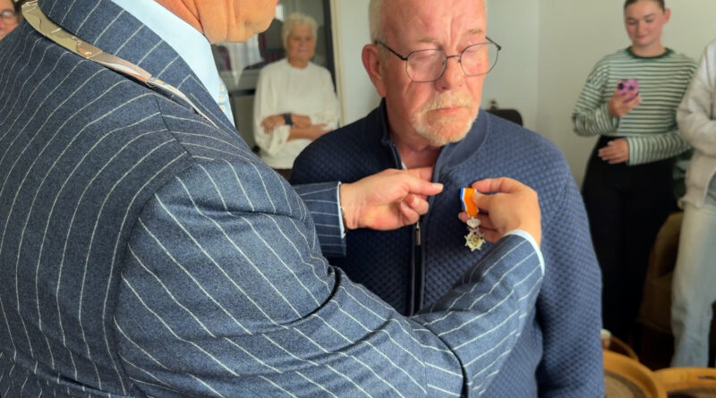 Lintjesregen: vrijwilligers geëerd met Koninklijke Onderscheiding