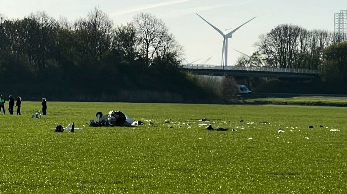Persoon overleden bij sportvliegtuigcrash A58