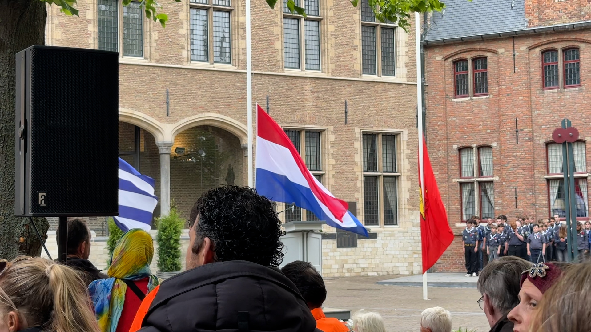 Dodenherdenking op het Abdijplein