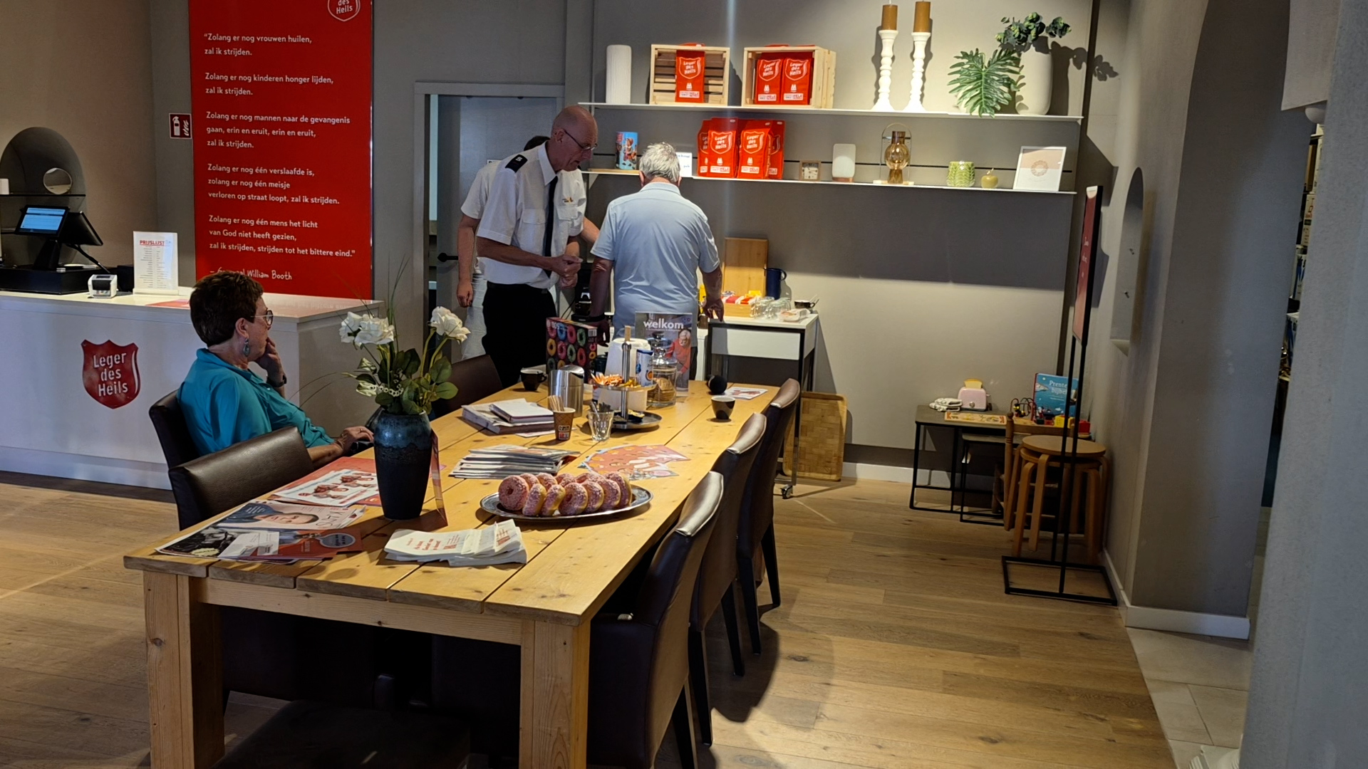 Donutdag bij Leger des Heils
