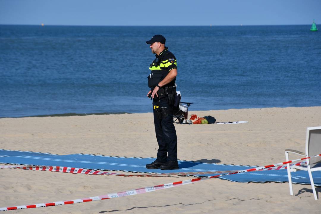 Persoon overreden door trekker op Badstrand in Vlissingen