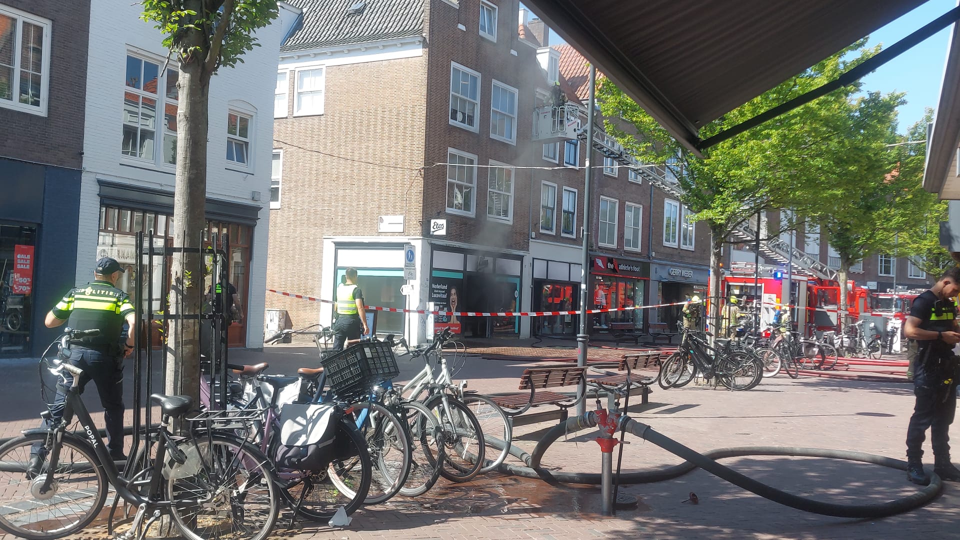 Brand in winkelstraat Middelburg