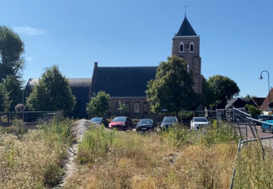 Verwilderd terrein ontsiert dorpshart Meliskerke