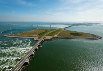 Stormvloedkering Oosterschelde is veertig jaar