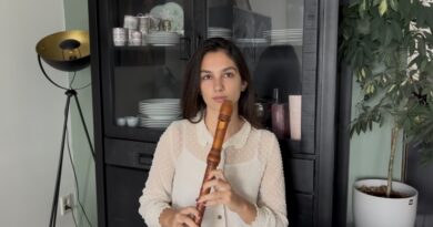 Foto Esra met blokfluit