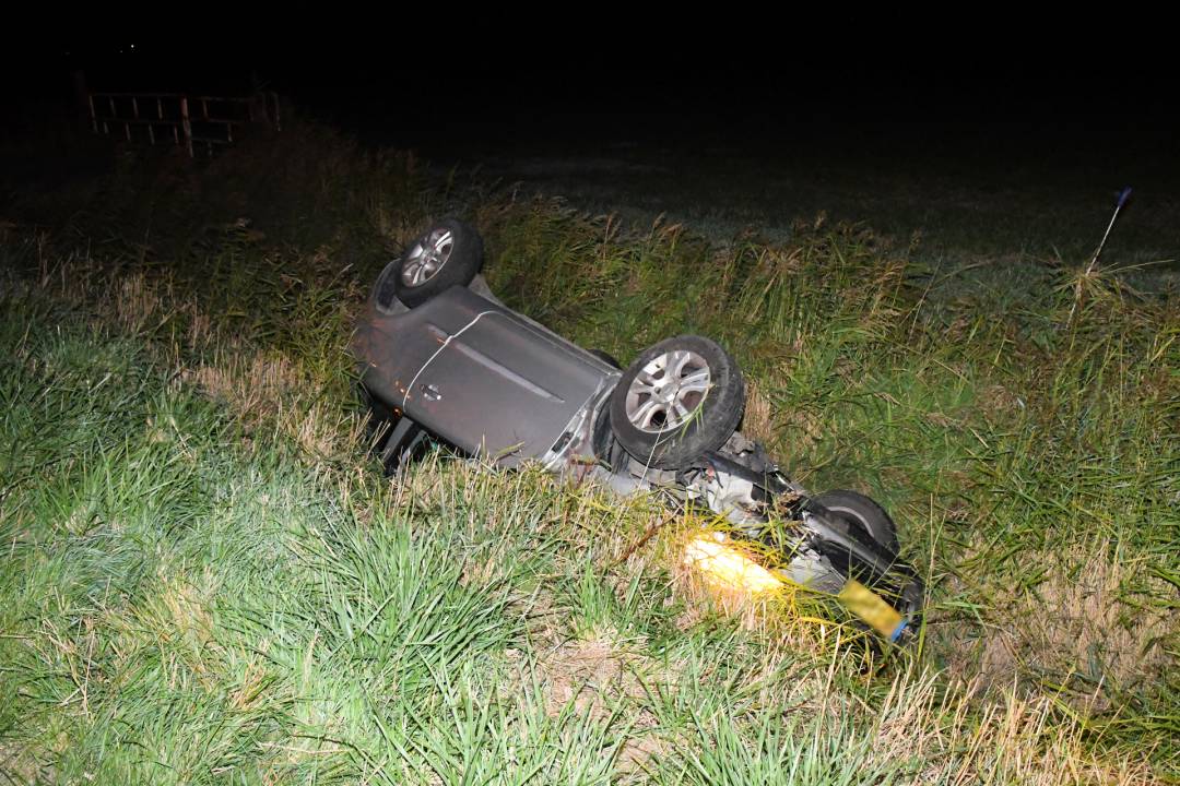 Auto in sloot bij Meliskerke, bestuurster ongedeerd