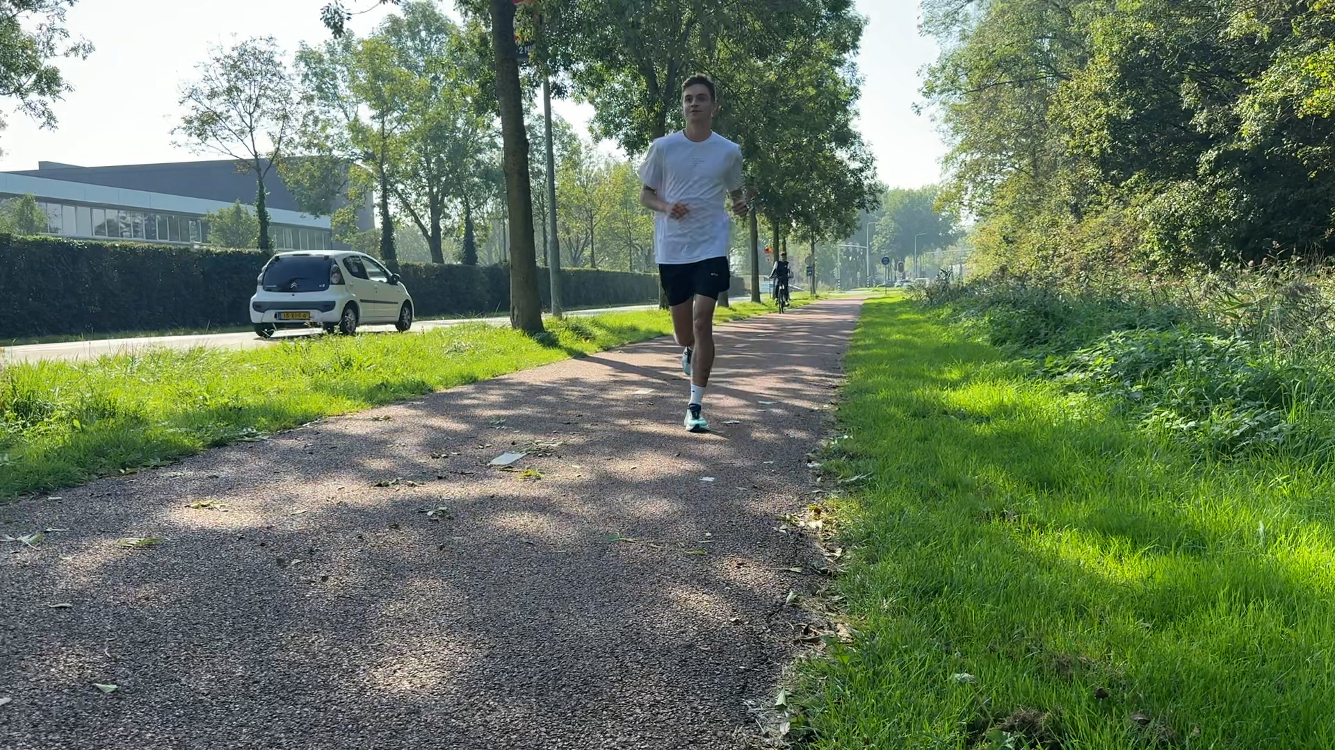 Dominic (19) is klaar voor de kustmarathon